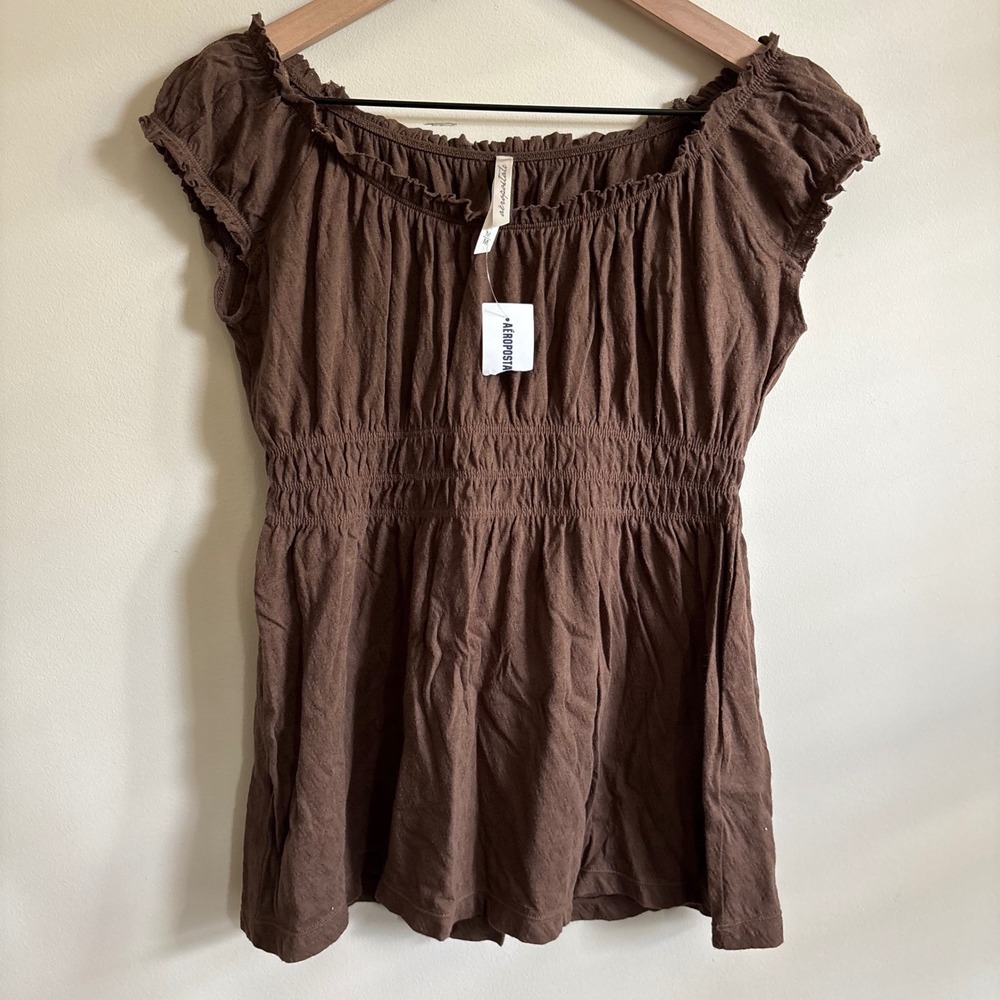 Aeropostale Brown Smocked Peasant Top Short Sleeve Ruffle Neck Blouse M NEW